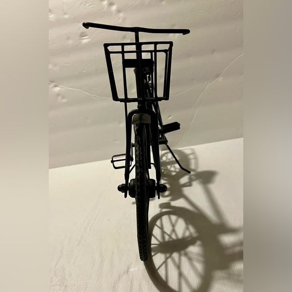 Metal Bicycle Stand Alone Art Decor Black Iron Bike Sculpture 19"x11" - Picture 5 of 11